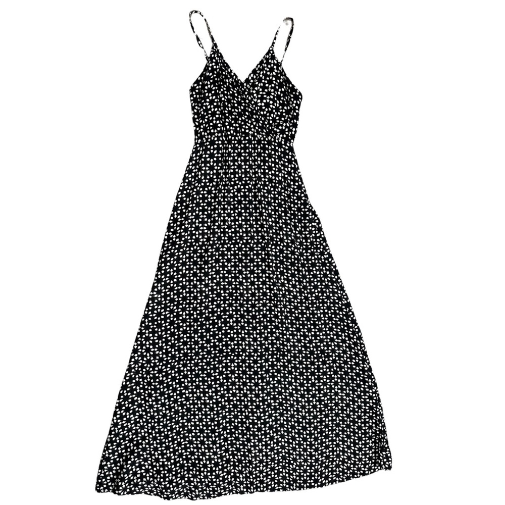 Black and White Sleeveless Maxi Dress Small